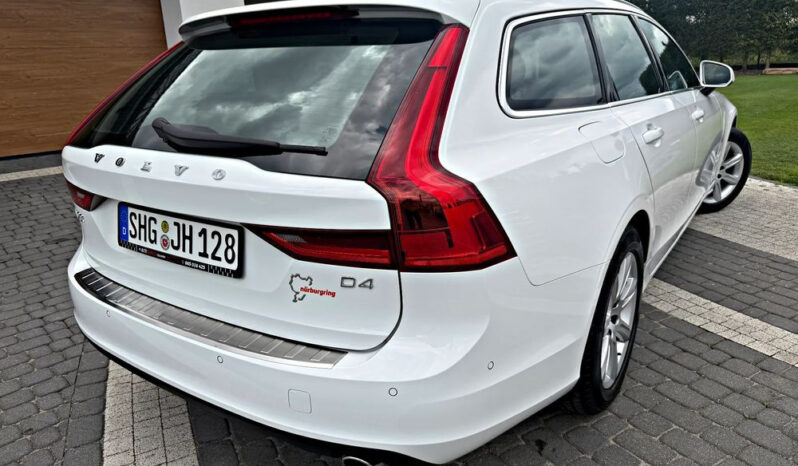 Volvo V90 D4 Geartronic Momentum full
