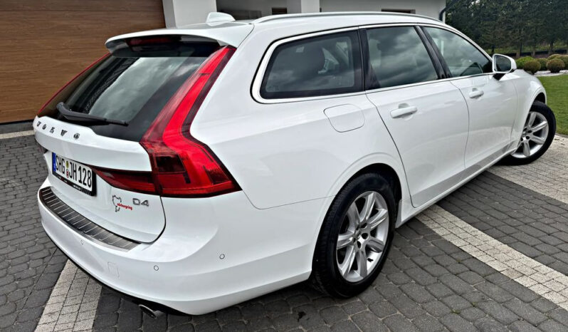 Volvo V90 D4 Geartronic Momentum full