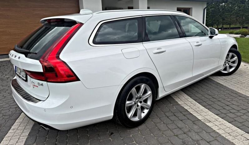 Volvo V90 D4 Geartronic Momentum full