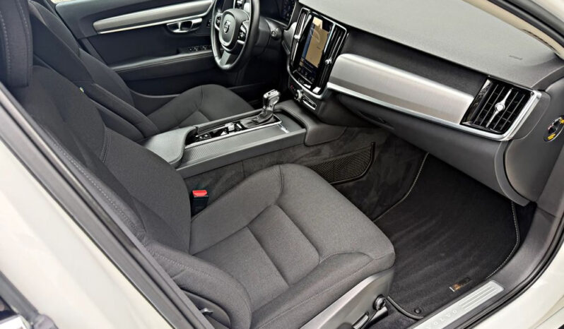 Volvo V90 D4 Geartronic Momentum full