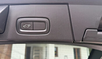 Volvo V90 D4 Geartronic Momentum full