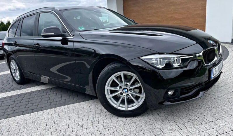 BMW Seria 3 318i Edition Luxury Line Purity full