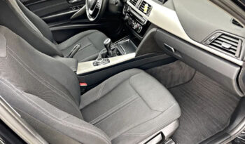 BMW Seria 3 318i Edition Luxury Line Purity full