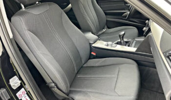 BMW Seria 3 318i Edition Luxury Line Purity full