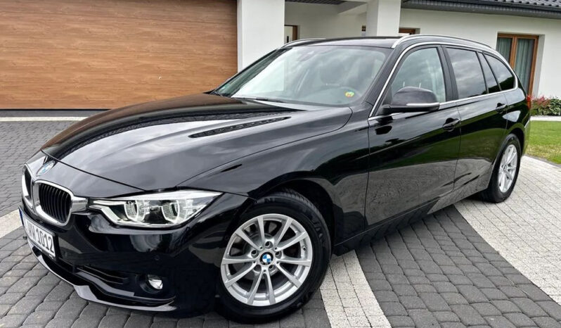 BMW Seria 3 318i Edition Luxury Line Purity full