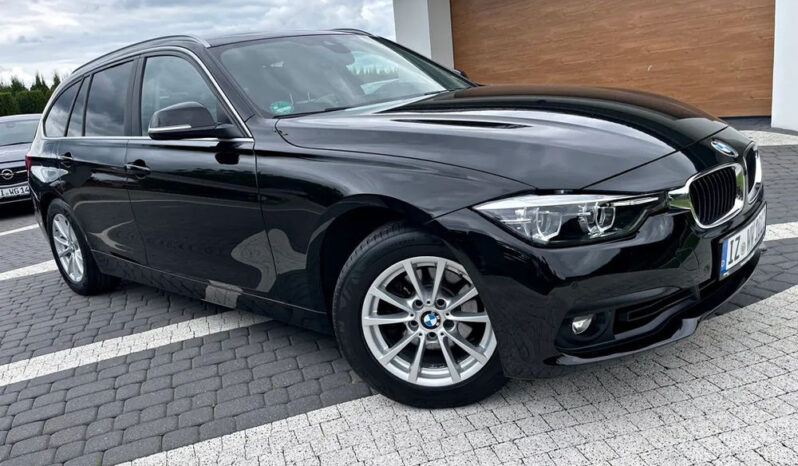 BMW Seria 3 318i Edition Luxury Line Purity full