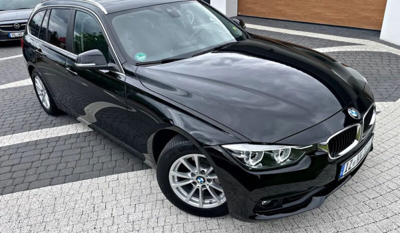 BMW Seria 3 318i Edition Luxury Line Purity full