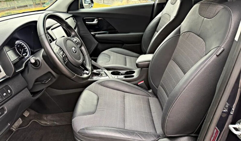 Kia Niro ver-1-6-gdi-plug–in-hybrid-l full