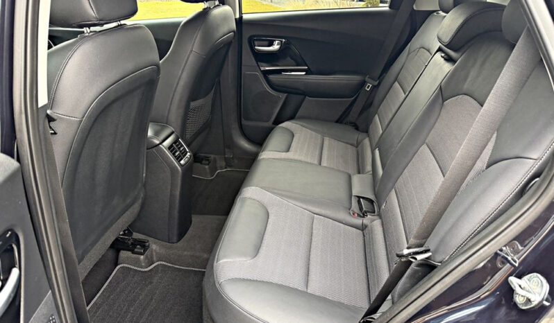 Kia Niro ver-1-6-gdi-plug–in-hybrid-l full