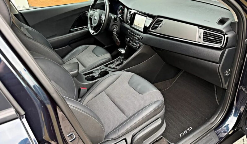 Kia Niro ver-1-6-gdi-plug–in-hybrid-l full