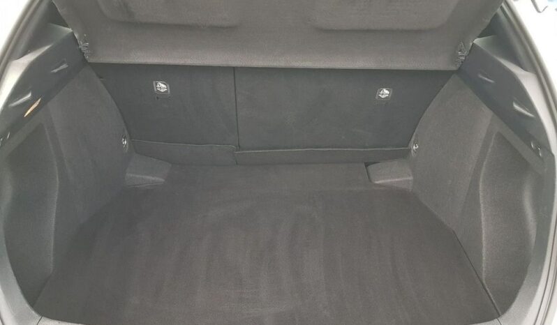Toyota C-HR 1.2 Turbo Multidrive Flow full