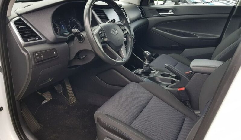 Hyundai Tucson full
