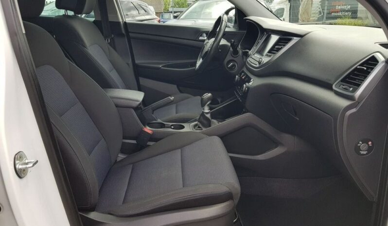 Hyundai Tucson full