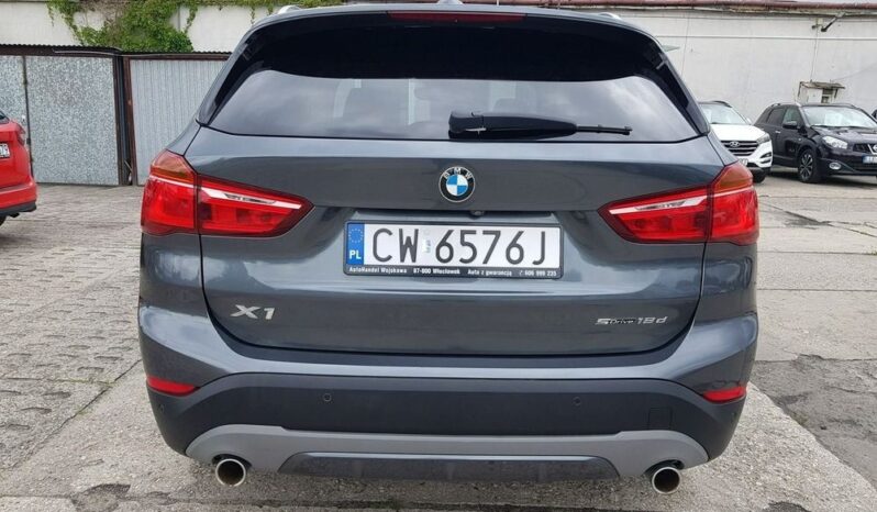 BMW X1 sDrive18d Sport Line full
