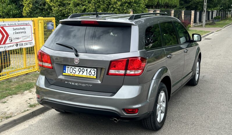 FIAT FREEMONT URBAN 2.0 M-JET 140KM FWD – 7 OSOBOWY – GRZANE FOTELE – MANUAL full