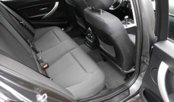 BMW Seria 3 318d DPF Edition Exclusive full
