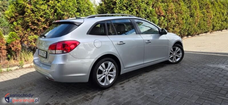 Chevrolet Cruze 1.8 LTZ full