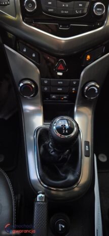 Chevrolet Cruze 1.8 LTZ full