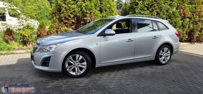 Chevrolet Cruze 1.8 LTZ full