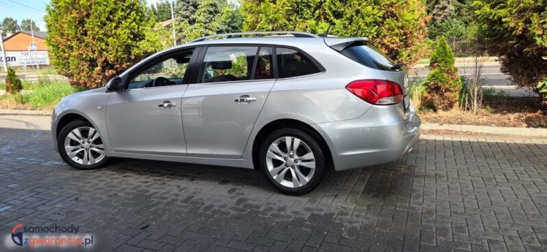 Chevrolet Cruze 1.8 LTZ full