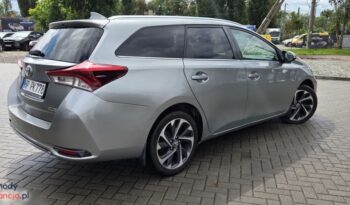 Toyota Auris 1.6 D-4D Design Edition full