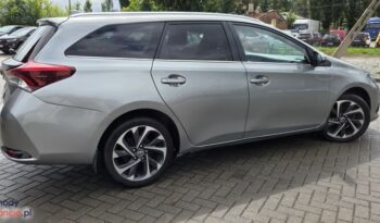Toyota Auris 1.6 D-4D Design Edition full