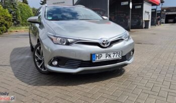 Toyota Auris 1.6 D-4D Design Edition full