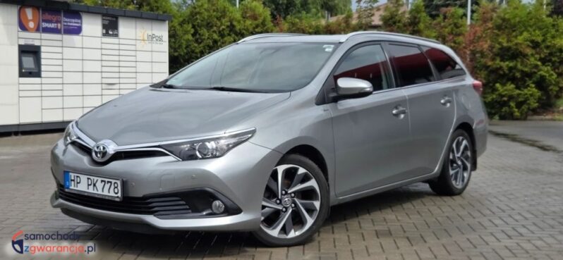 Toyota Auris 1.6 D-4D Design Edition full