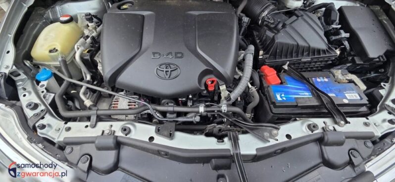 Toyota Auris 1.6 D-4D Design Edition full