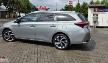 Toyota Auris 1.6 D-4D Design Edition full