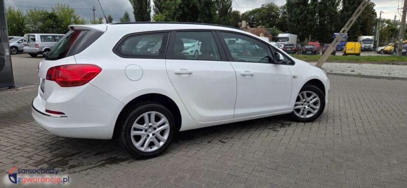 Opel Astra 1.6 Color Edition full