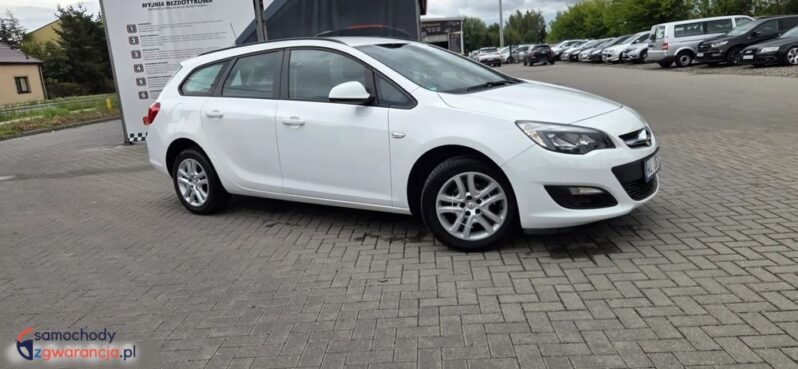 Opel Astra 1.6 Color Edition full