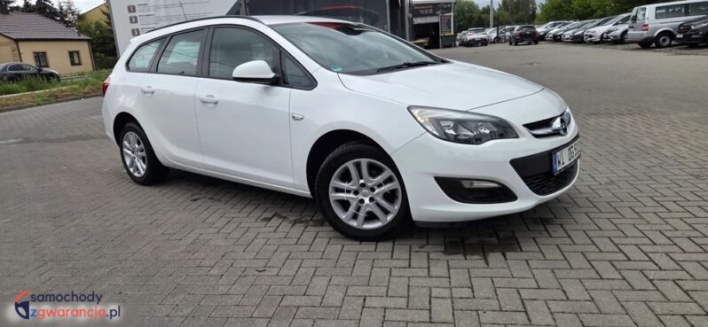 Opel Astra 1.6 Color Edition full