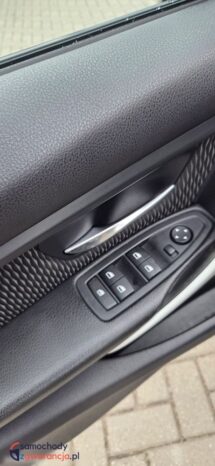 BMW Seria 3 316d EU6 full