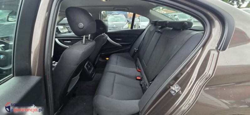 BMW Seria 3 316d EU6 full