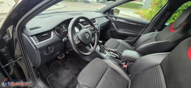 Skoda Octavia 2.0 TDI DSG RS full