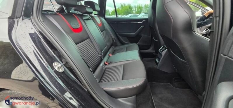 Skoda Octavia 2.0 TDI DSG RS full