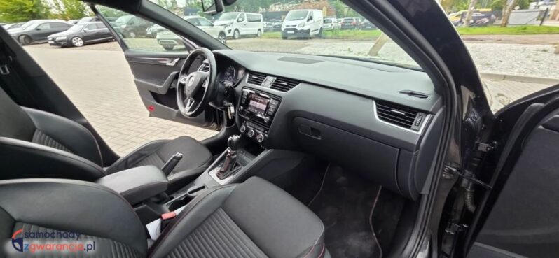 Skoda Octavia 2.0 TDI DSG RS full