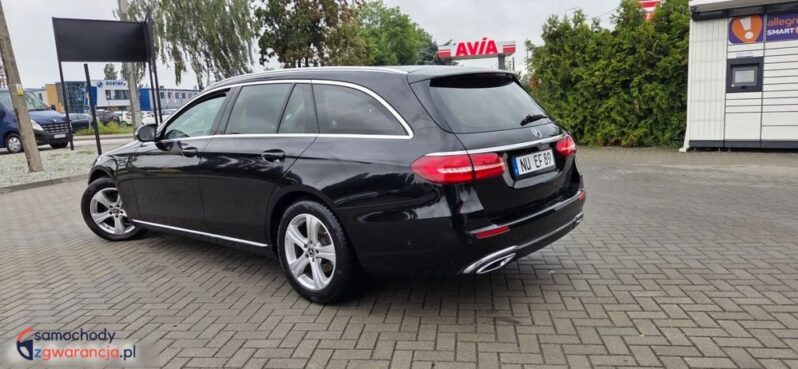 Mercedes-Benz Klasa E 220 d 9G-TRONIC full