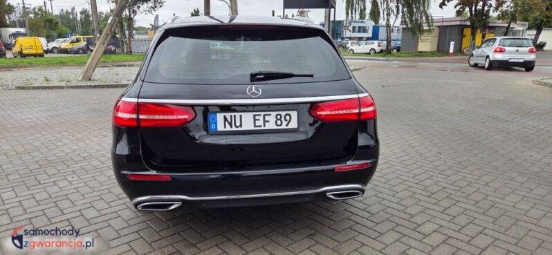 Mercedes-Benz Klasa E 220 d 9G-TRONIC full