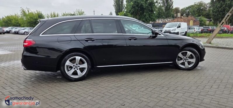 Mercedes-Benz Klasa E 220 d 9G-TRONIC full