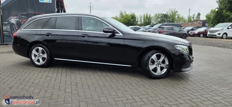 Mercedes-Benz Klasa E 220 d 9G-TRONIC full