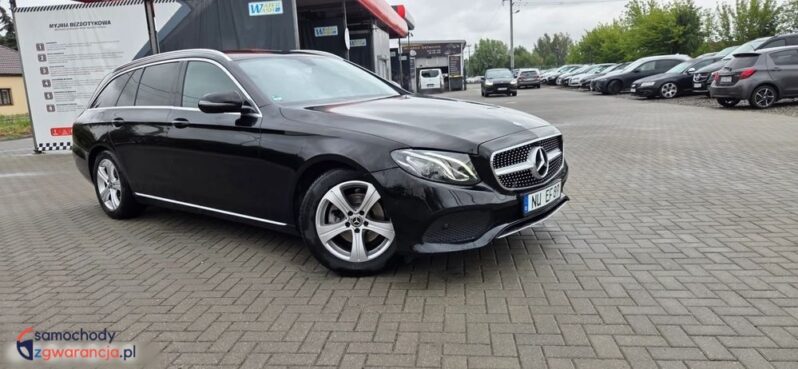 Mercedes-Benz Klasa E 220 d 9G-TRONIC full