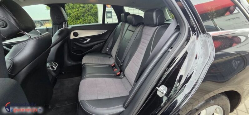 Mercedes-Benz Klasa E 220 d 9G-TRONIC full