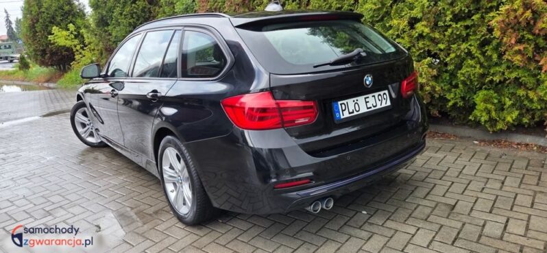 BMW Seria 3 320d Edition Luxury Line Purity full