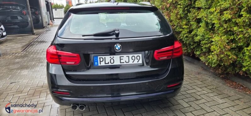 BMW Seria 3 320d Edition Luxury Line Purity full