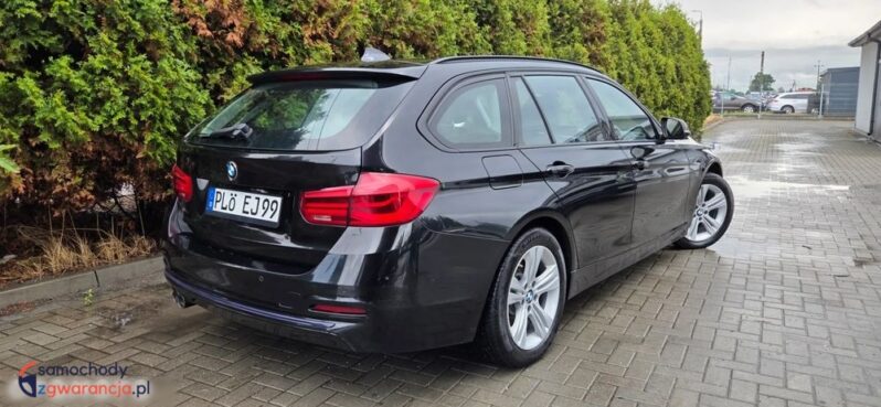 BMW Seria 3 320d Edition Luxury Line Purity full