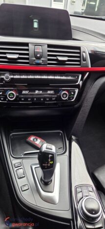 BMW Seria 3 320d Edition Luxury Line Purity full