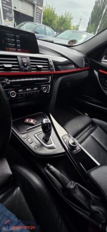 BMW Seria 3 320d Edition Luxury Line Purity full