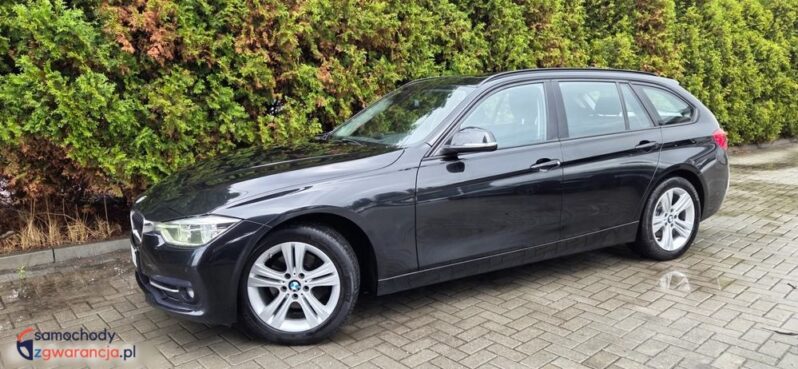 BMW Seria 3 320d Edition Luxury Line Purity full
